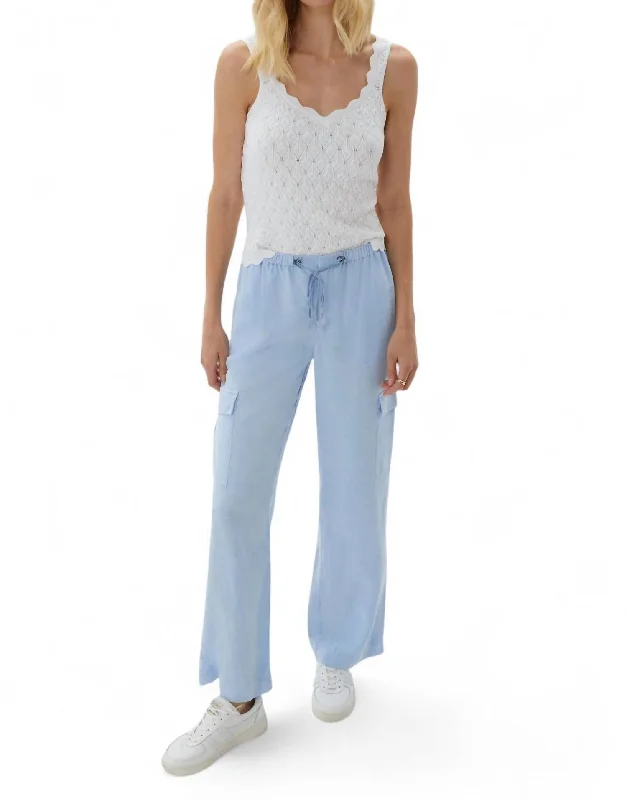 High-waisted tight trousers for women with flare leg and retro aesthetic -Seaview Easy Leg Cargo Pant In Ice