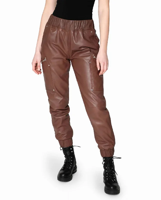 Trendy tight trousers for women with zipper details and edgy finish -Leather Space Jogger In Brown