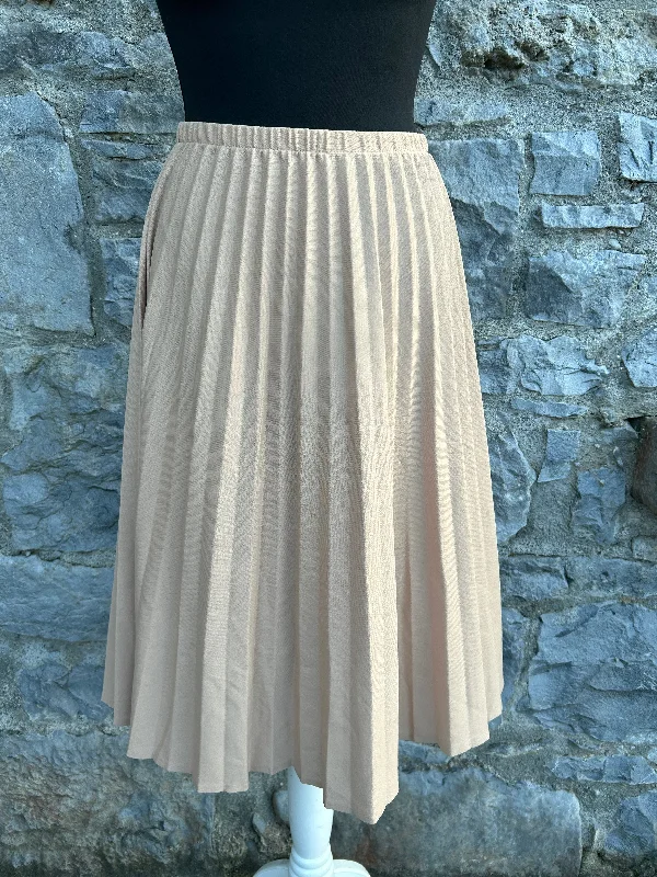 Shift Dresses for Simple Look -70s beige pleated skirt uk 8-10