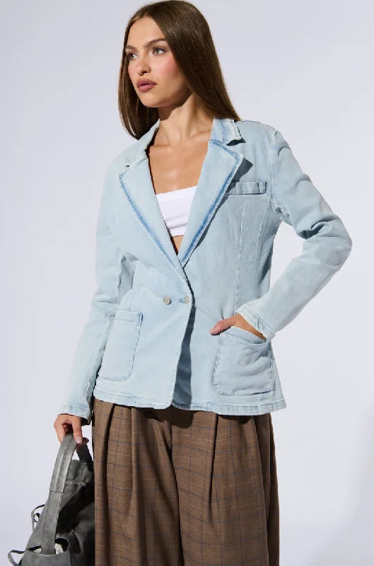 Blazers with clean lines stay timeless -ROBYN DENIM BLAZER