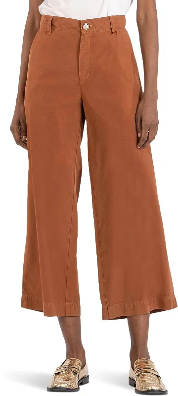 Smart casual tight trousers for women with cuffed ankle and tailored design -Charlotte Wide Leg Trouser In Chestnut