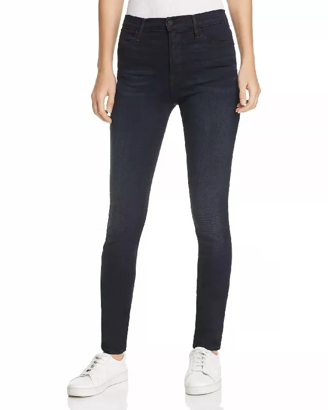 Vintage-inspired tight trousers for women with buttoned waist and retro charm -Le High Skinny Jean In Byxbee