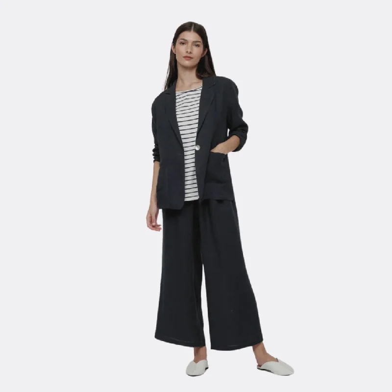 Blazers for layering create stylish outfits -Linen Blazer (Black)