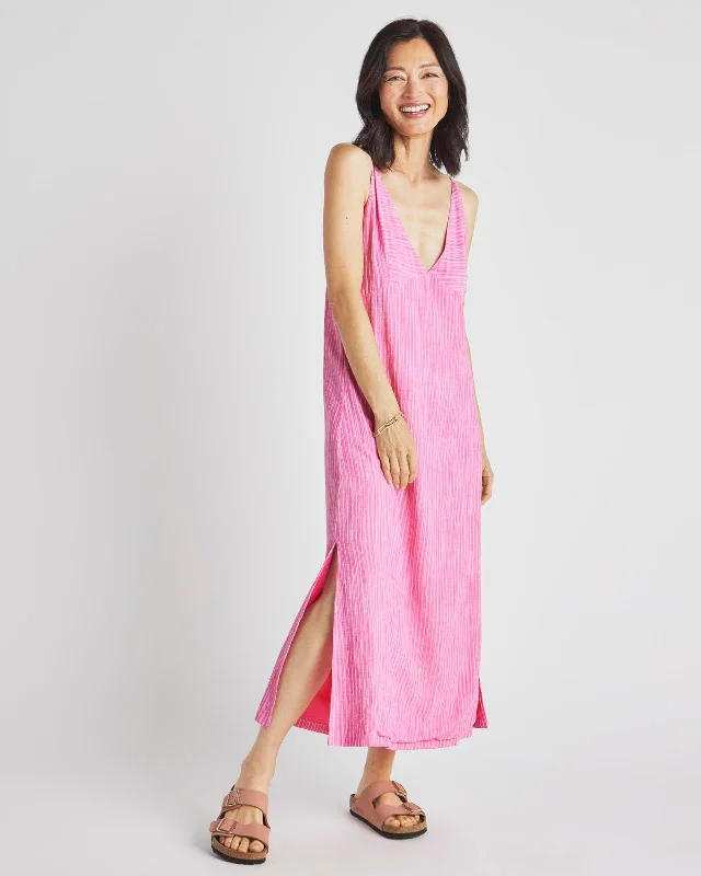 Minimalist Dresses for Simplicity -Chandler Dress