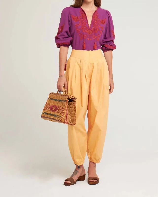 Loose-fitting tight trousers for women with stretchy waistband for ultimate comfort -Karo Sarouel In Mango