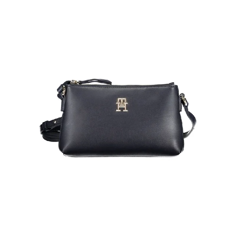 Handle bags with sleek hardware for sophistication -Tommy Hilfiger Blue Polyethylene Women's Handbag