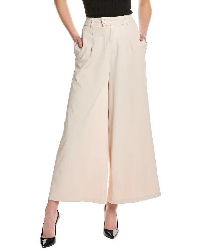 Trendy tight trousers for women with zipper details and edgy finish -Gracia Culotte Pant