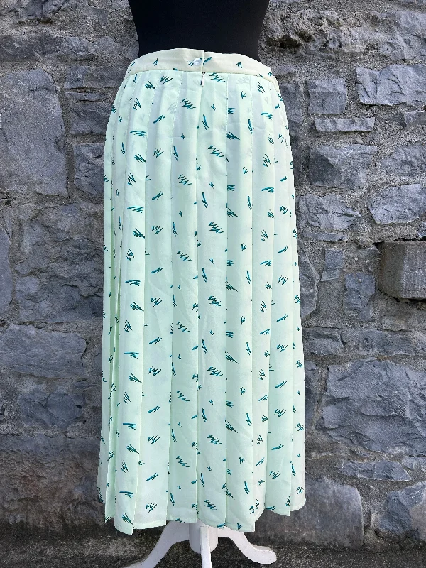 Maxi Dresses for Elegant Style -80s pistachio skirt uk 10