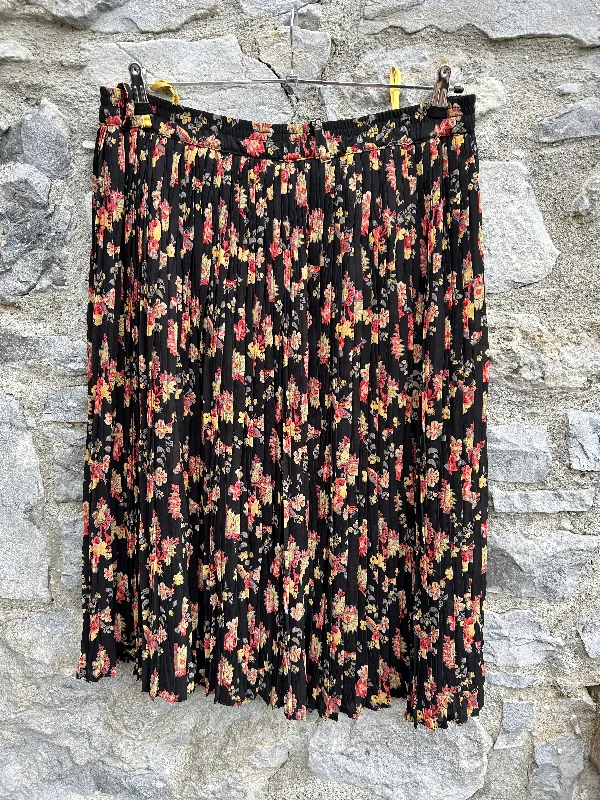 Retro Dresses for Throwback -80s black floral pleated skirt uk 16-18