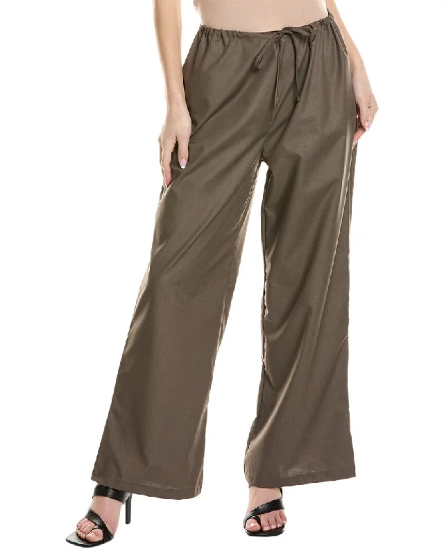 Tight trousers for women with cropped style and chic, modern finish -70/21 Long Pant